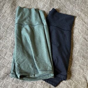 Old Navy Women's Bike Shorts in Green and Navy blue
